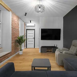 https://relax-apartment.krakowhotelspoland.com